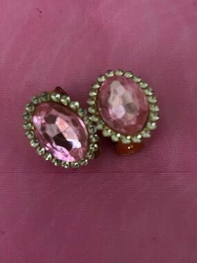 Vintage Pink Oval Crystal Clip-On Earrings-